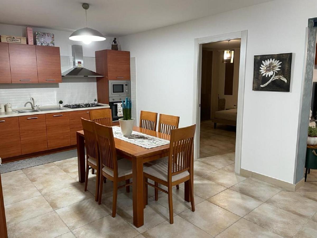 Dadilo - Casa Vacanza & Bed And Breakfast Contursi Bagian luar foto